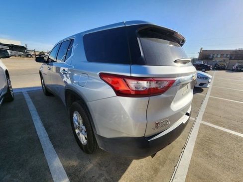 Used 2018 Chevrolet Traverse LS image 6
