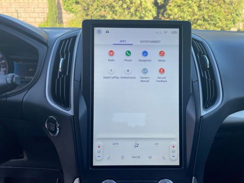 Used 2024 Ford Edge SEL image 20