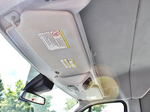 Used 2017 Ford Transit 350 XL RWD image 17