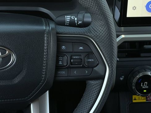 Used 2026 Toyota Tacoma TRD Off-Road w/ TRD Off Road Premium Package AWD/4WD image 15