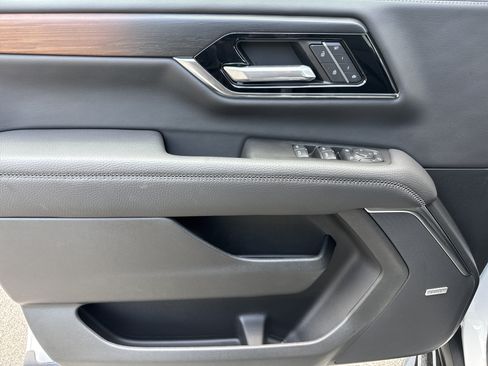 New 2026 GMC Yukon XL Denali AWD/4WD image 14
