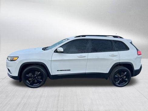 Used 2019 Jeep Cherokee Latitude Plus image 9