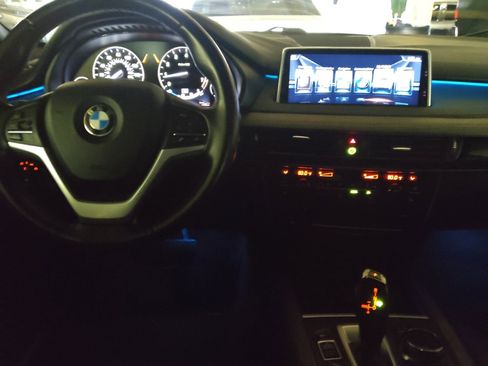 Used 2017 BMW X5 xDrive50i AWD/4WD image 22