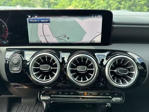 Used 2025 Mercedes-Benz CLA 250 4MATIC image 14