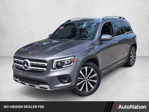 Certified 2021 Mercedes-Benz GLB 250 image 1