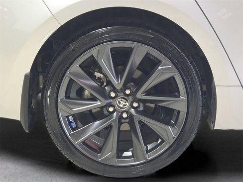 Certified 2024 Toyota Corolla SE image 26