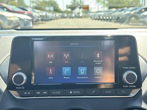 Used 2025 Nissan Sentra S FWD image 20