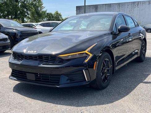 New 2026 Kia K5 LXS FWD image 3