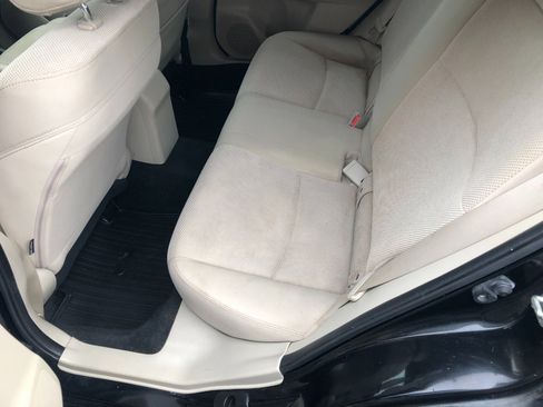 Used 2015 Subaru Crosstrek 2.0i Premium image 24