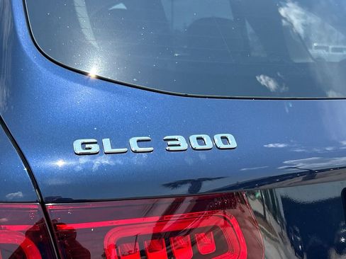 Used 2022 Mercedes-Benz GLC 300 image 5