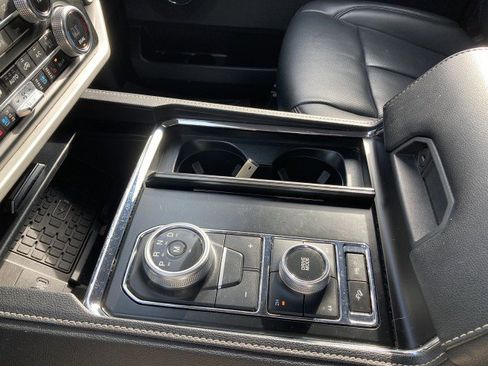 Certified 2023 Ford Expedition Max XLT image 22