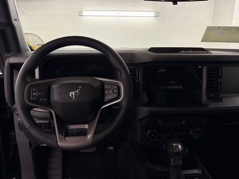 New 2026 Ford Bronco Big Bend AWD/4WD image 8