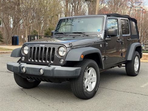Used 2017 Jeep Wrangler Unlimited Sport w/ Quick Order Package 24S AWD/4WD image 3