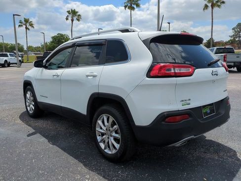 Used 2016 Jeep Cherokee Limited AWD/4WD image 7