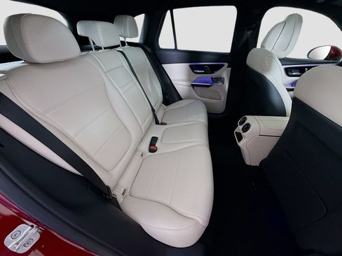 New 2026 Mercedes-Benz GLC 300 4MATIC image 28