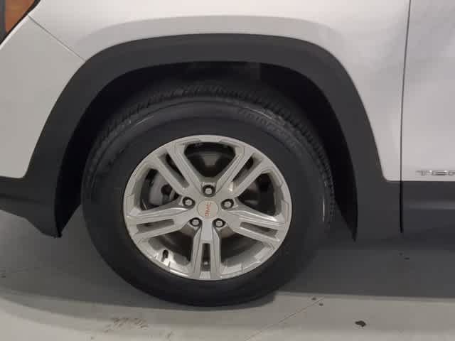Used 2023 GMC Terrain SLE w/ Driver Convenience Package AWD/4WD image 14