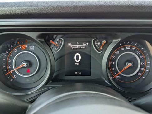 Used 2026 Jeep Wrangler Unlimited Sport AWD/4WD image 23