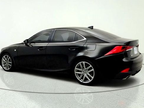 Used 2018 Lexus IS 350 AWD image 7