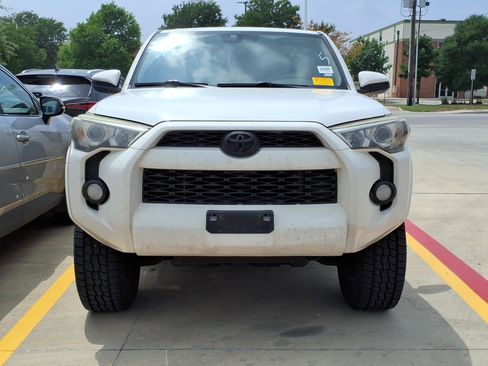 Used 2015 Toyota 4Runner SR5 RWD image 2