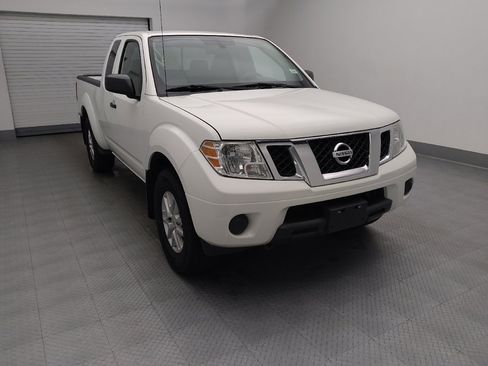 Used 2020 Nissan Frontier SV AWD/4WD image 14