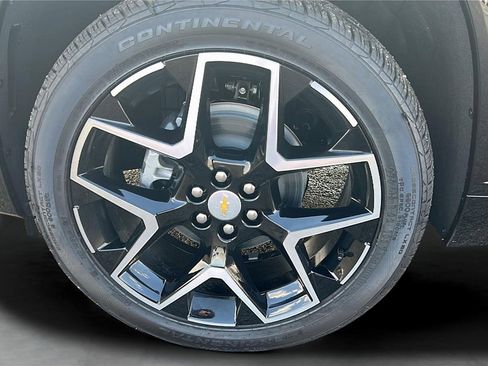 New 2026 Chevrolet Traverse High Country FWD image 32