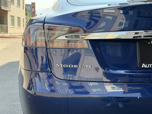 Used 2017 Tesla Model S 100D AWD/4WD image 5