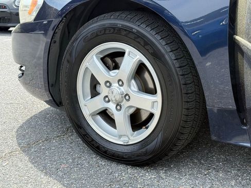 Used 2010 Chevrolet Impala LS FWD image 25