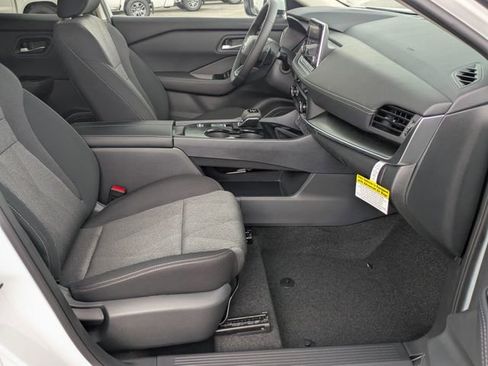 New 2026 Nissan Rogue SV FWD image 26
