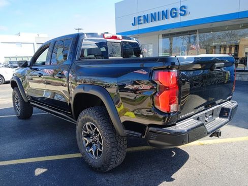 New 2026 Chevrolet Colorado ZR2 w/ Technology Package AWD/4WD image 5