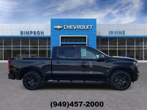 Used 2024 Chevrolet Silverado 1500 RST w/ Redline Edition AWD/4WD image 9