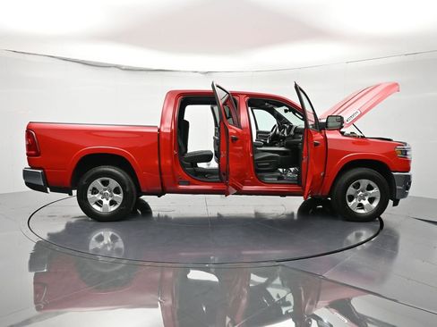 Used 2025 RAM 1500 Big Horn AWD/4WD image 46