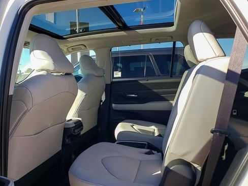 New 2026 Toyota Grand Highlander AWD image 13