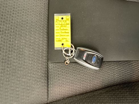 Used 2021 Subaru Outback Premium AWD/4WD image 25