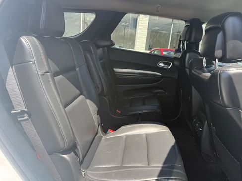 Used 2019 Dodge Durango SXT image 13