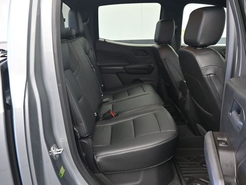 Used 2025 Chevrolet Colorado W/T w/ WT Custom Package image 14