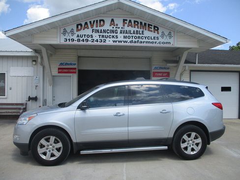 Used 2012 Chevrolet Traverse LT FWD image 13