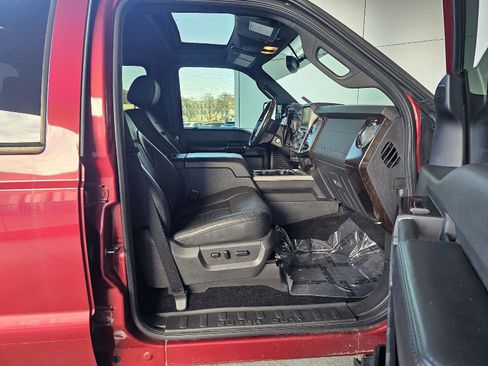 Used 2013 Ford F350 Platinum image 12