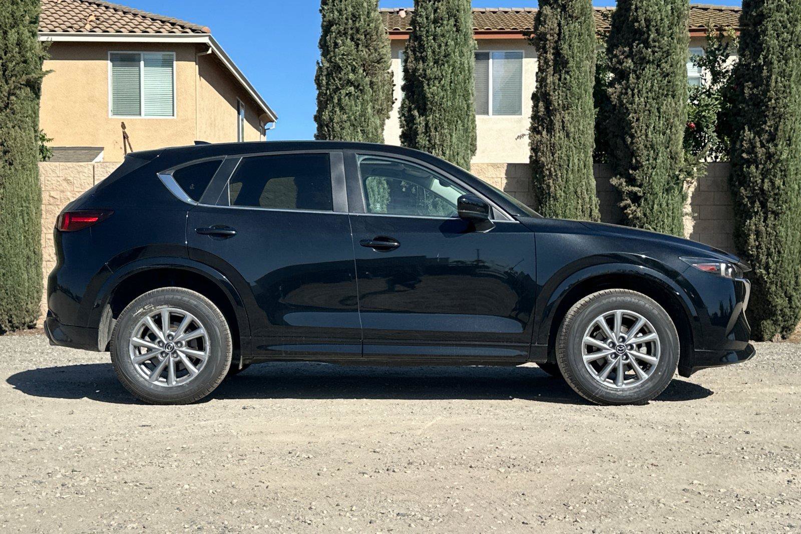 Certified 2025 MAZDA CX-5 AWD 2.5 S w/ Preferred Package image 2