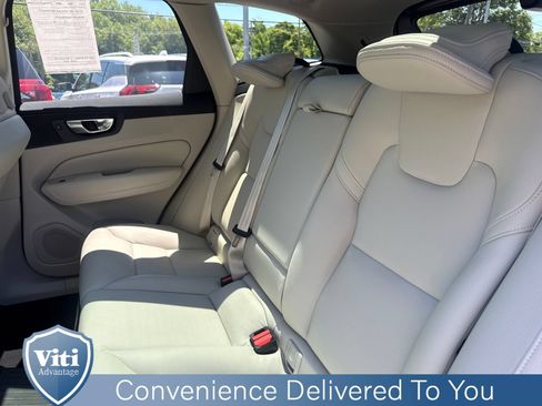 Certified 2025 Volvo XC60 T8 Plus w/ Climate Package AWD/4WD image 22