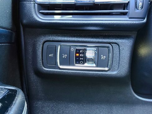 Used 2022 Lincoln Corsair Reserve w/ Sport Package AWD/4WD image 34