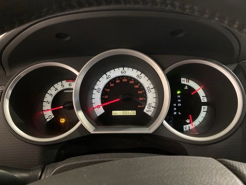 Used 2012 Toyota Tacoma PreRunner w/ SR5 Pkg image 12