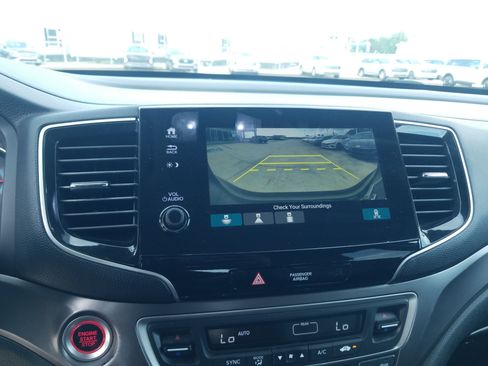 Used 2021 Honda Pilot Special Edition image 20