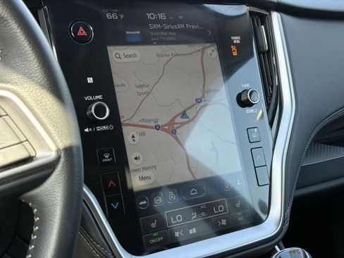 Used 2025 Subaru Outback Premium image 25