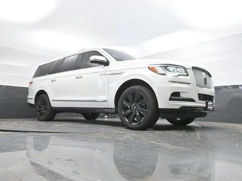 Used 2024 Lincoln Navigator L Reserve w/ Equipment Group 201A AWD/4WD image 51