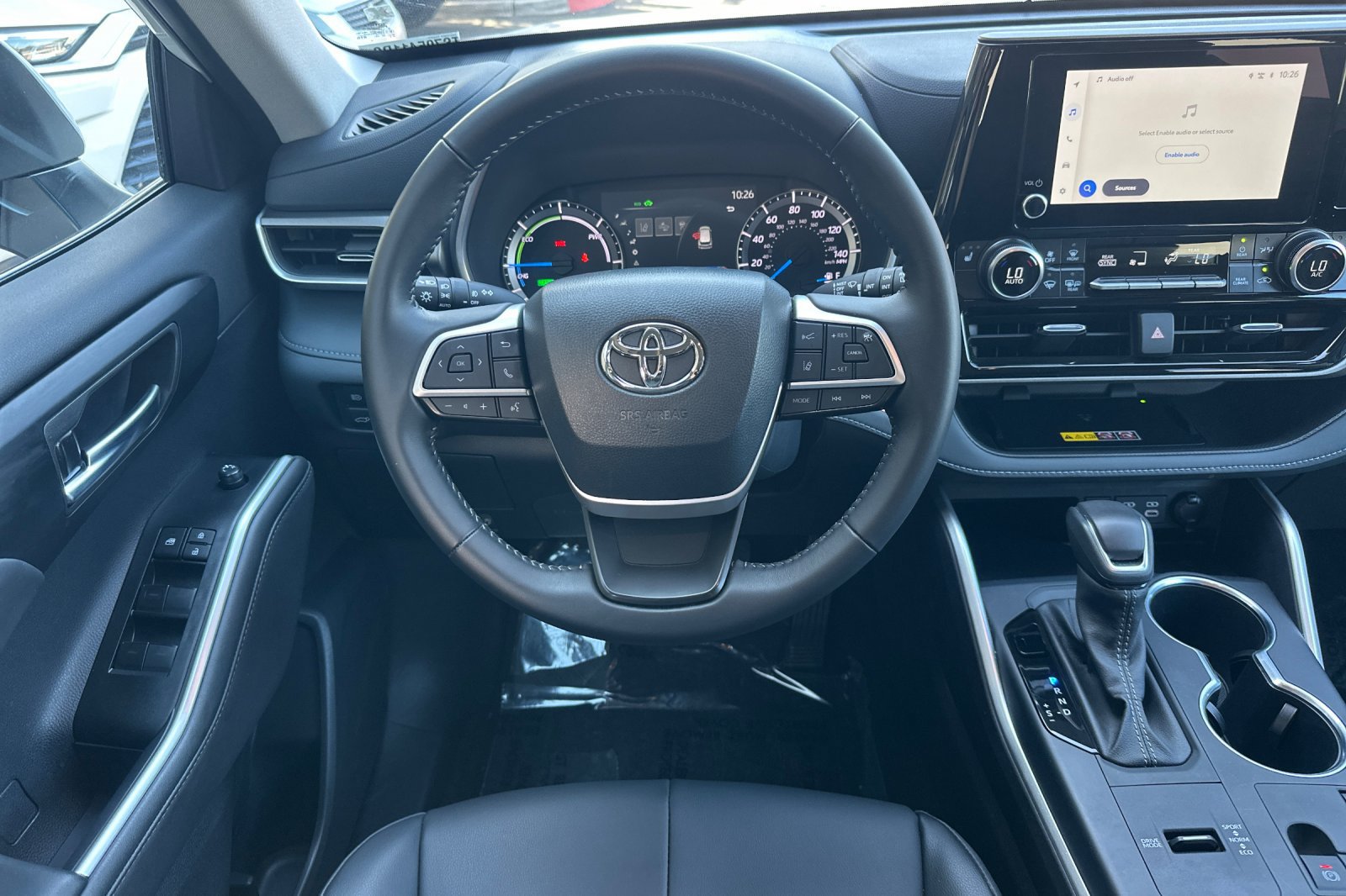 Certified 2026 Toyota Highlander XLE AWD/4WD image 17