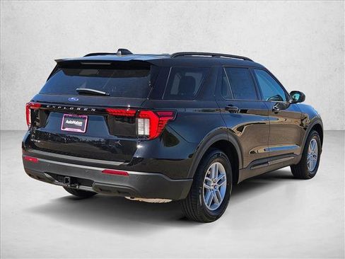New 2026 Ford Explorer Active image 2