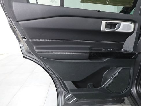 Used 2024 Ford Explorer ST w/ Technology Package image 15