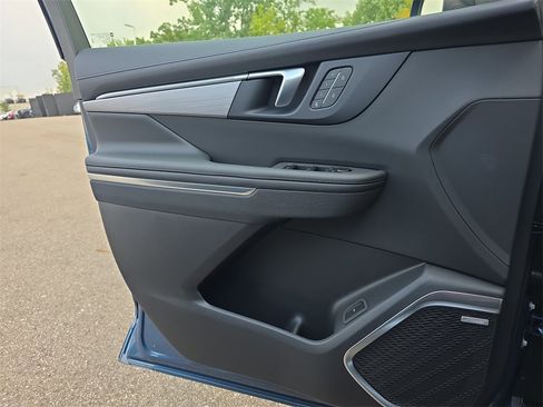 New 2026 Buick Enclave Preferred w/ Power Package image 28