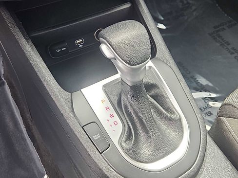 Used 2023 Kia Forte LXS w/ LXS Technology Package FWD image 21