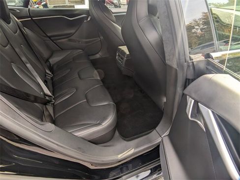 Used 2017 Tesla Model S 60 image 12